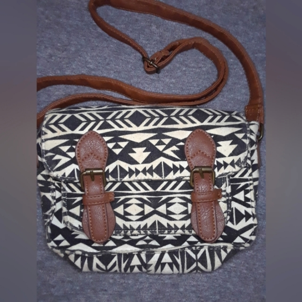 Tribal purse